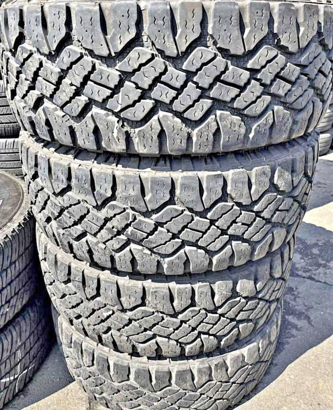 275/65/20 Goodyear vendo un set de llantas usadas excelente condiciones de vida las 4 ✅🤩I am selling a set of used tires, all 4 in excellent living c