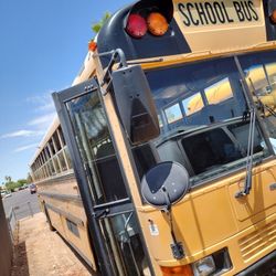2010 International Max Force 466 Bus