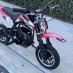 Kids Dirt Bikke 49cc Runs Perfect 30+ Mph