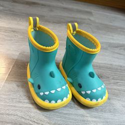 All Items Are $5-10 Only! Shoes, Toys, Sandals