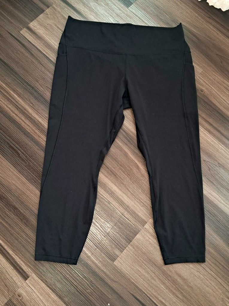 Lululemon Capri Leggings