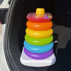 Stackable toy 