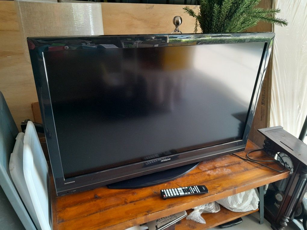 LCD 42" TV