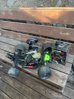 28cc Gas Powered RC Car + Remote – AS IS / UNTESTED