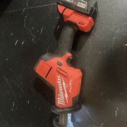 M18 Milwaukee Fuell Hacksaw