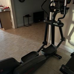 Lifefitness Elliptical Machine For Gym Works Perfect