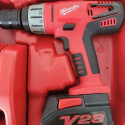 Milwaukee V28 Hammer Drill 