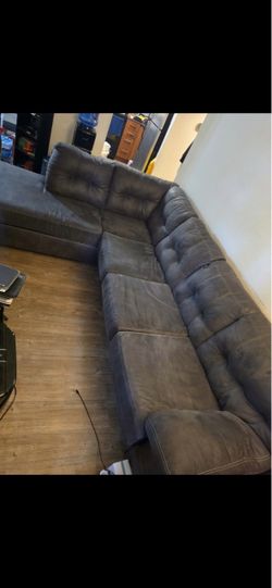 Gray/dark couch
