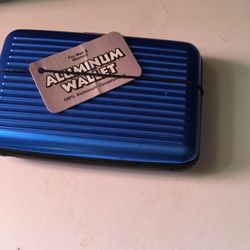 Aluminum Gold Up Walllet