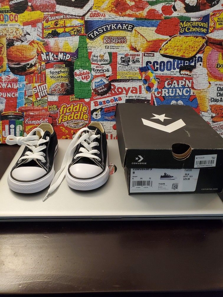 Size 8 Infants Converse shoes