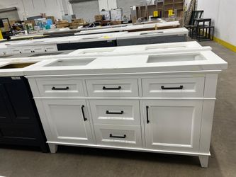 Bathroom Vanities – Muebles para baño Quartz, Wood, & Granite- Cuarzo, madera y granito