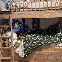 Kids Bunkbed