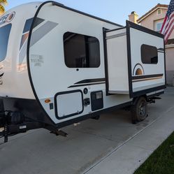 Trailer geo pro by rockwood model G19FBS