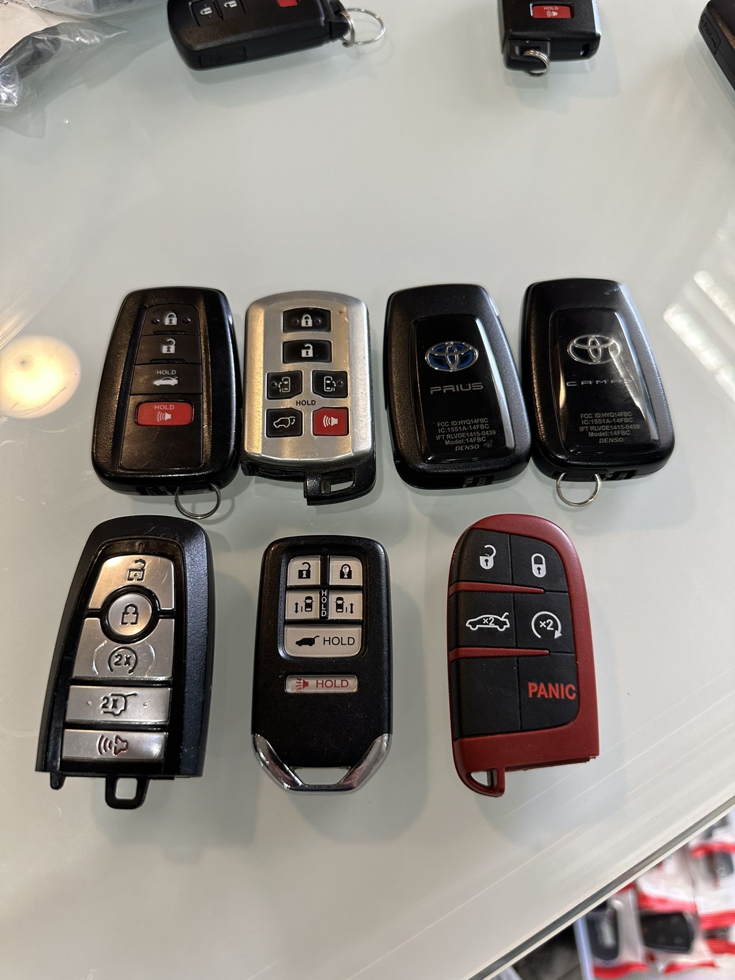 Automotive Fobs Car Keys Car Remote Control Push Start Remote Start