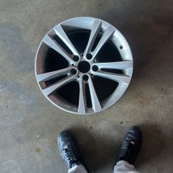 2017 Original BMW Rims 18inch 