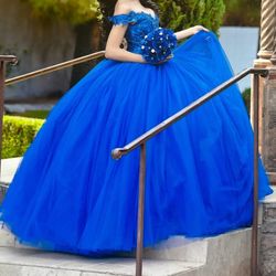 Quinceañera Royal Blue Dress  Small corset style