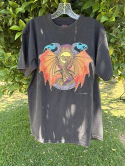 Vintage Y2K 90s Courtney Davis Dragon Art Work Shirt 