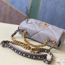 Chanel 19 purple bag AS1160 26cm for Sale in Sanford, FL - OfferUp