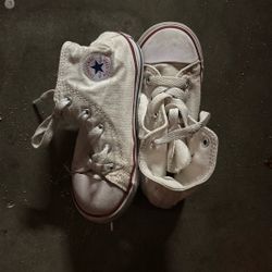 Kids Converse Size 10 