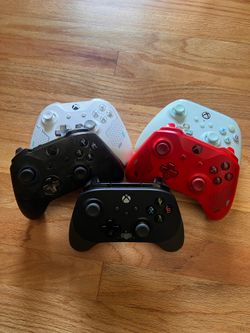 Xbox Controller Lot (5 Controllers) – For Parts – Ready To Meetup