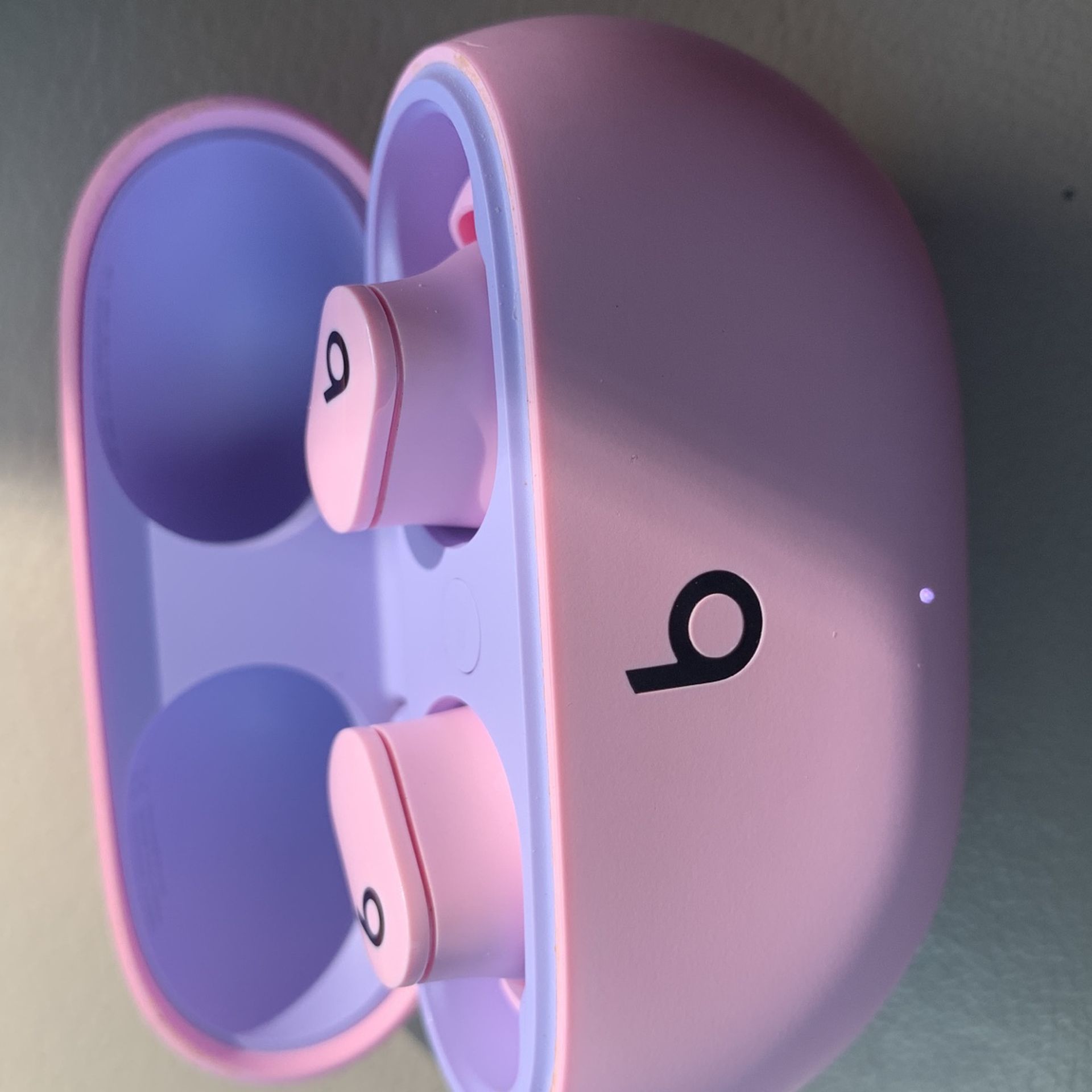 Dre Beats Wireless Ear Phones $60