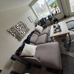 Crate and Barrel Couch With Chaise 