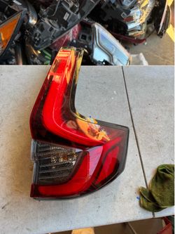 Honda Crv left and right tail Oem