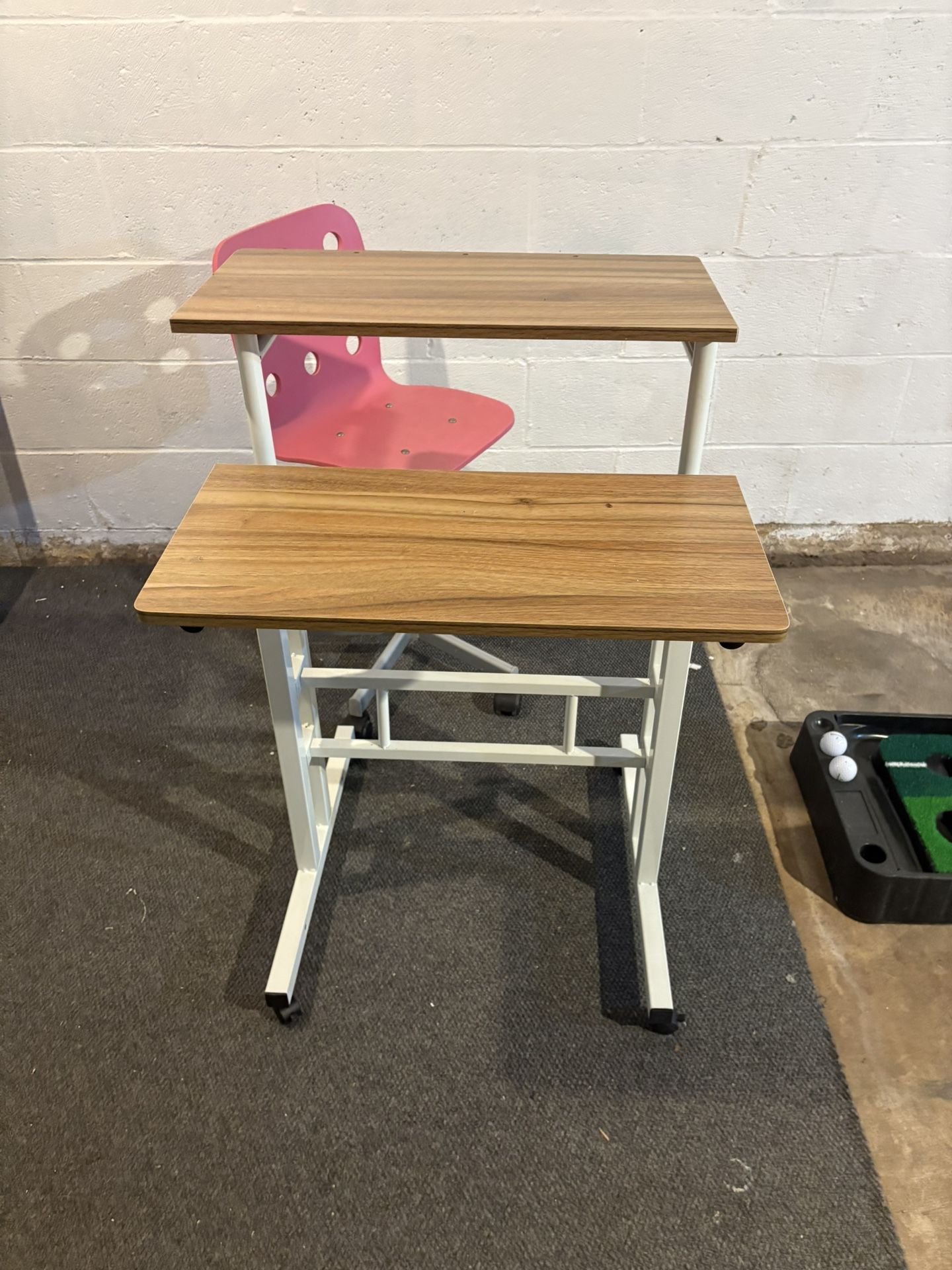 Desk And Chair 