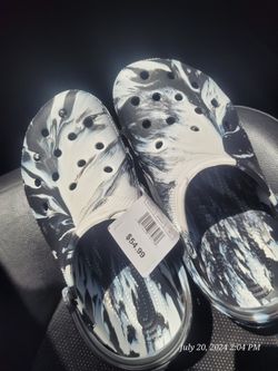 Crocs