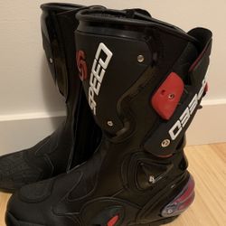 Speed Motorcross Boots. Women’s Size 42.brand New 