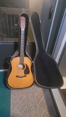 Fender DG-6 Acoustic Guitar w/ Hard Case - Repair Project