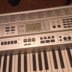 Casio Key lighted Keyboard With Music Bank