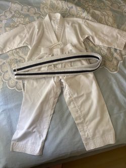 White Karate Martial Arts Uniform with Belt
