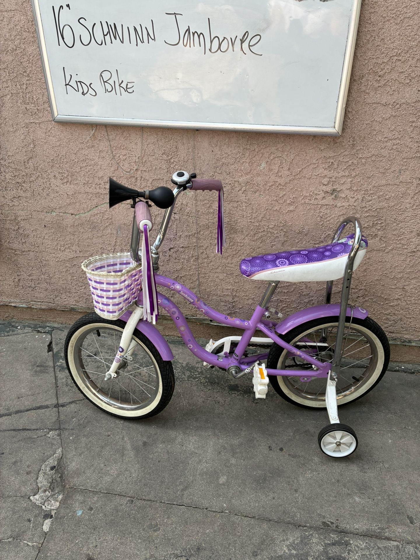 Schwinn Jamboree Bike