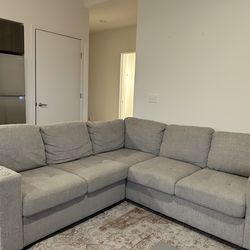 Sectional couch with pullout section