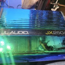 Jl Audio Jx250/1 Custom Wrapped Chameleon
