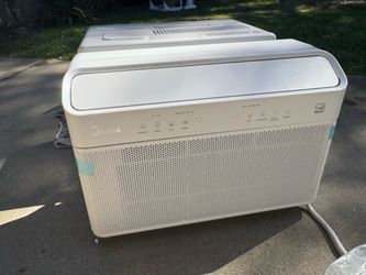 Midea Window Air Conditioner – Open Box / Like New
