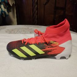 Adidas predator 20.3 Size 9