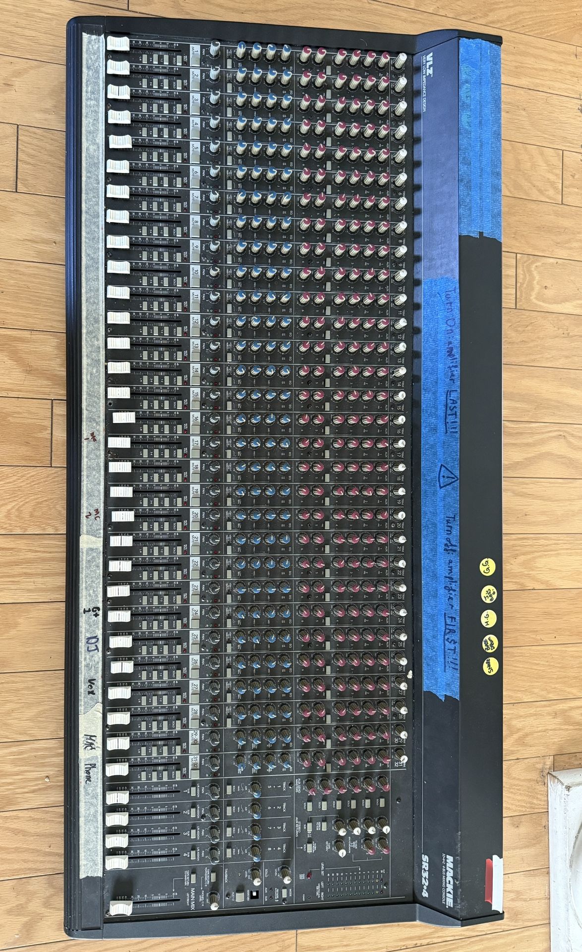 Mackie 32 channel mix panel - fully functional