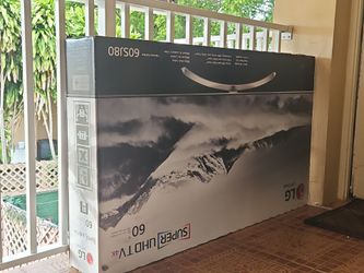 LG  super UHD TV 60' used