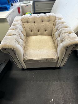 Large arm chair couch