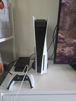 PS5 Disk Edition + Controller