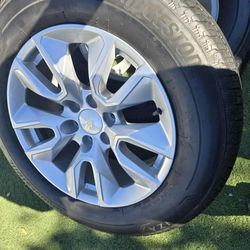 4 CHEVROLET SILVERADO 20" RIMS&TIRES $1100