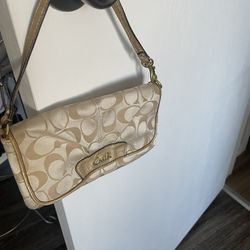 Small  coach purse 
