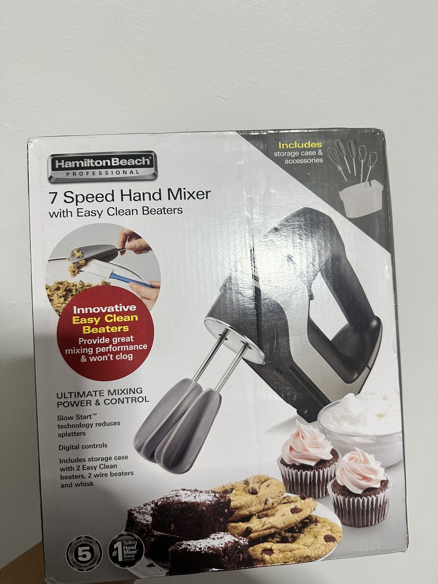 Hand mixer