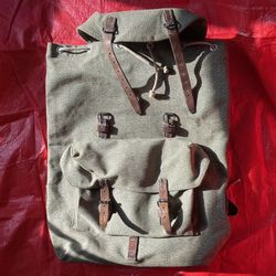 HEAVY DUTY VINTAGE CANVAS BACKPACK With Leather Strappings