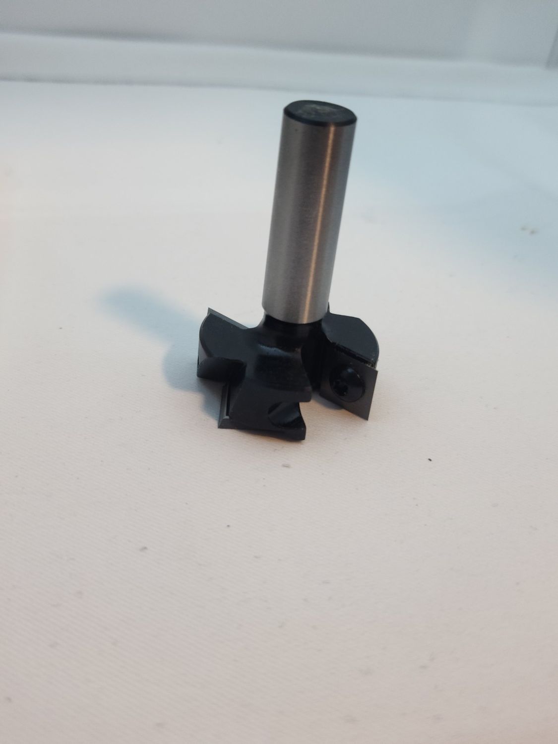 Amana tool bit for spoilboard surfacing