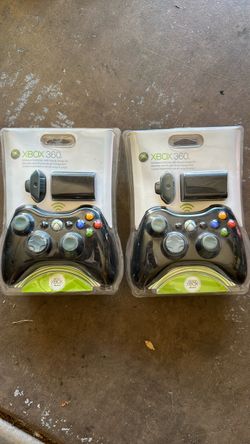 wireless controller with play and charge kit XBox 360 wireless controller with play and charge kit