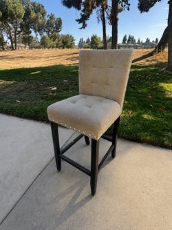 Gray/black bar stools (3)