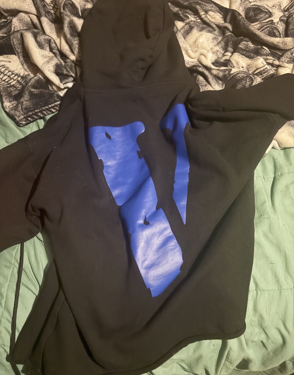 VLONE HOODIE